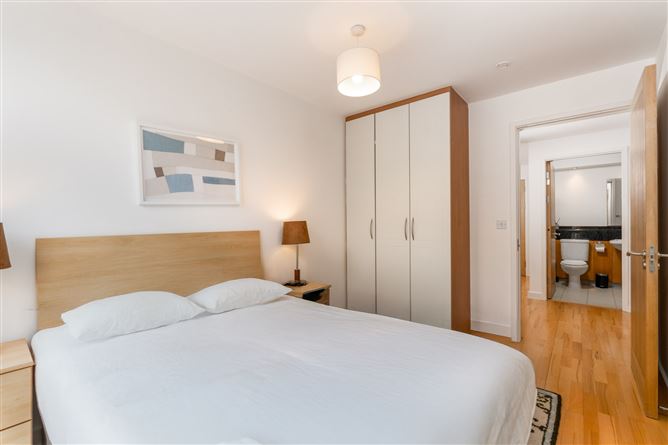 65 The Dickens, The Gasworks, South Lotts Road, Dublin 4, Dublin