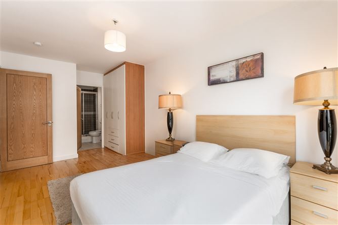 65 The Dickens, The Gasworks, South Lotts Road, Dublin 4, Dublin