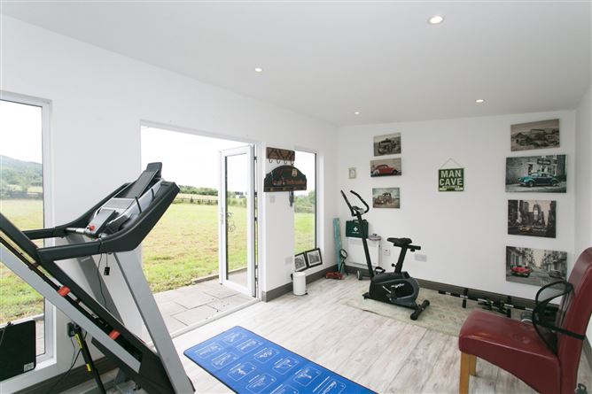 Woodside Cottage, Ballyflanigan, Kilbride, Co. Wicklow