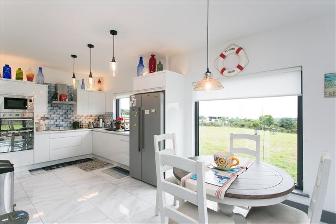 Woodside Cottage, Ballyflanigan, Kilbride, Co. Wicklow
