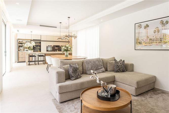 {name:Malaga, codeiso:MA}, Marbella, Nueva Andalucia, Supermanzana H, Spain - COSTA-01248P