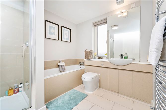 34 Royal Canal Avenue, Royal Canal Park, Dublin 15, County Dublin