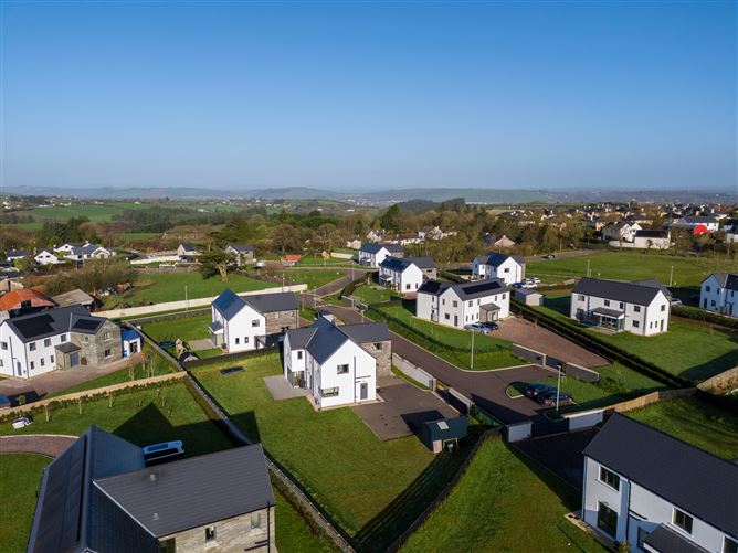 39 Earls Well, Waterfall, Cork