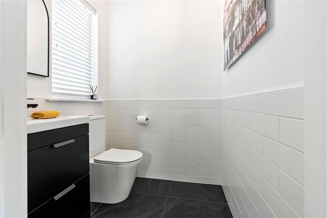 39 Earls Well, Waterfall, Cork