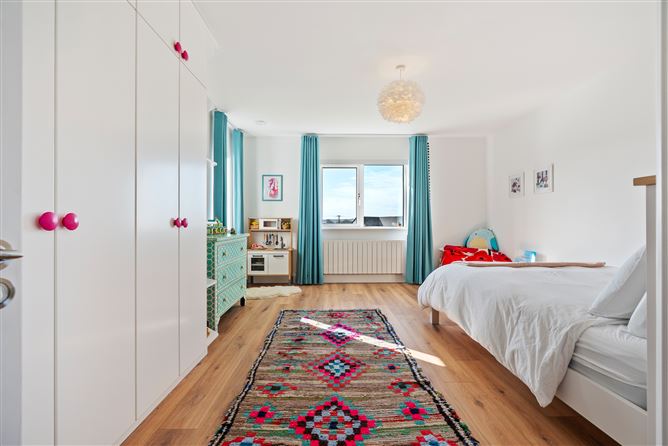 39 Earls Well, Waterfall, Cork