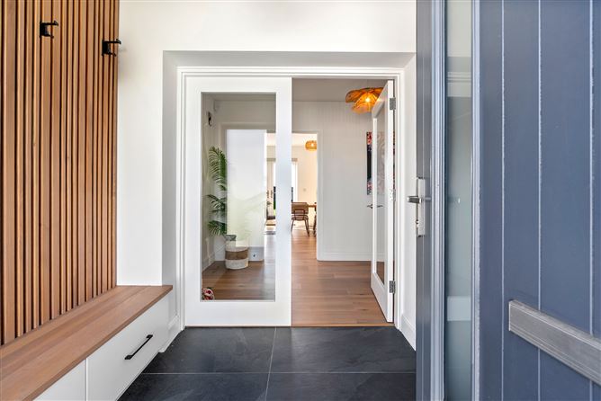 39 Earls Well, Waterfall, Cork