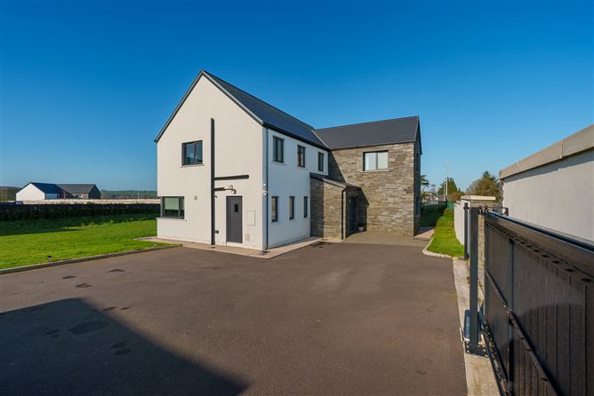 39 Earls Well, Waterfall, Cork