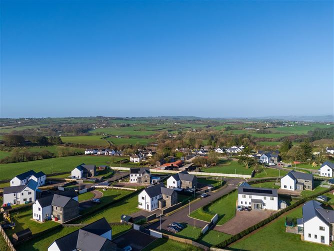 39 Earls Well, Waterfall, Cork