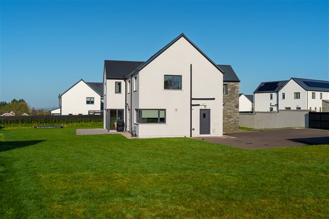 39 Earls Well, Waterfall, Cork