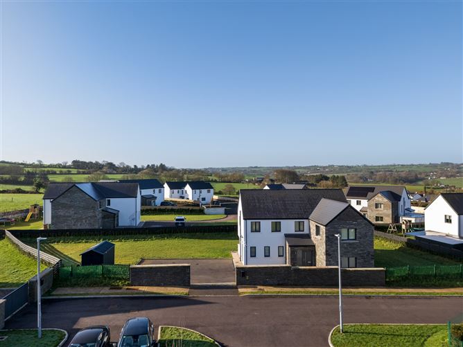 39 Earls Well, Waterfall, Cork