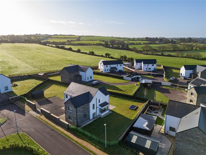 39 Earls Well, Waterfall, Cork