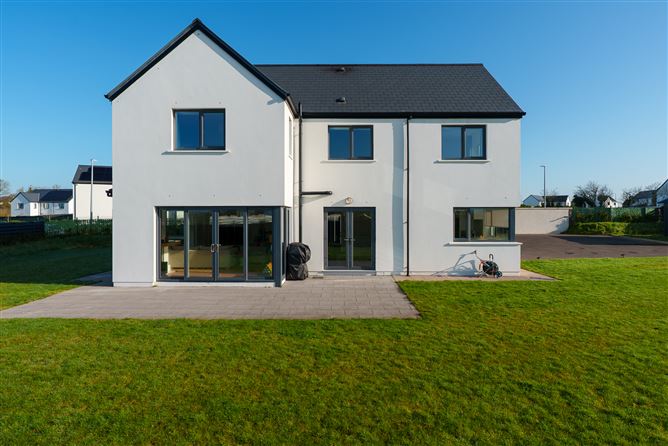 39 Earls Well, Waterfall, Cork