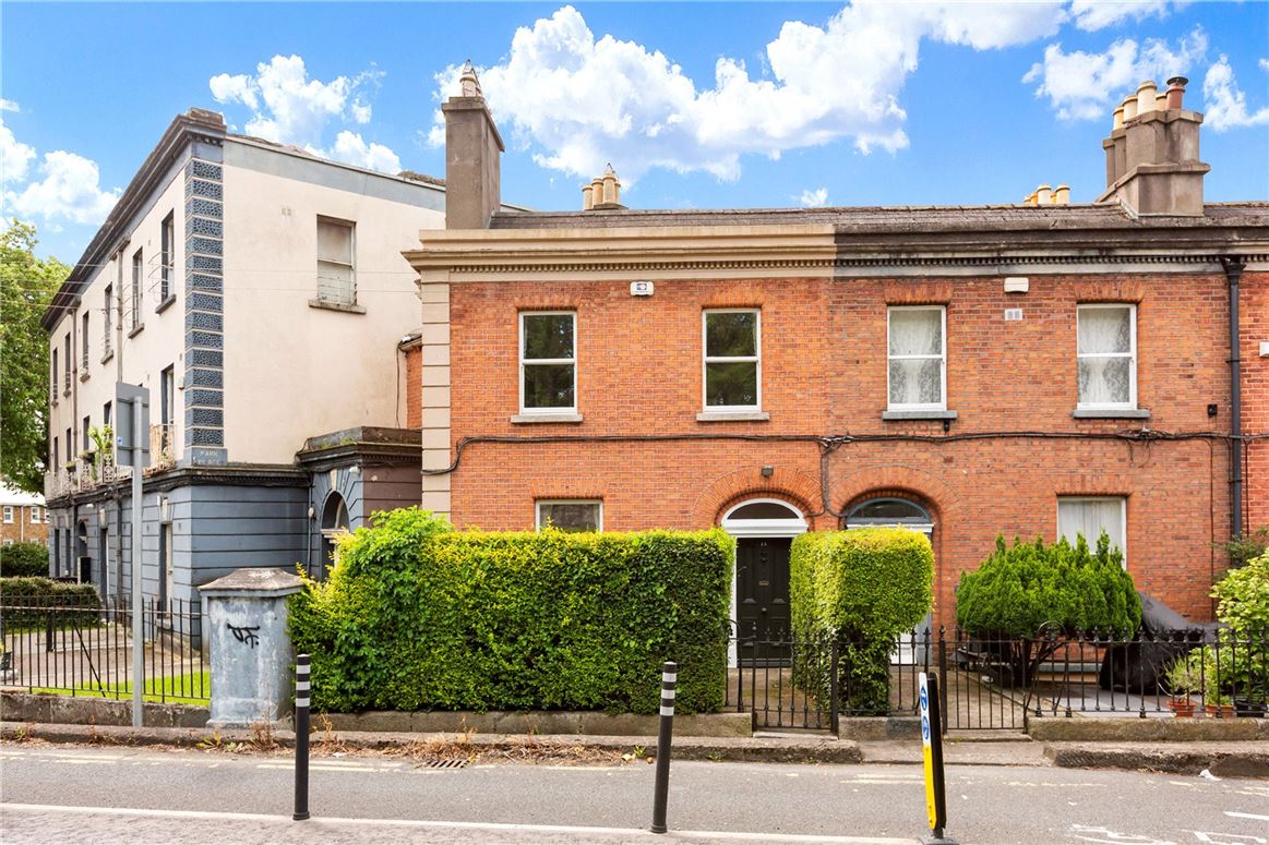 Phoenix View, 13 Park Place, Chapelizod Road, Dublin 8
