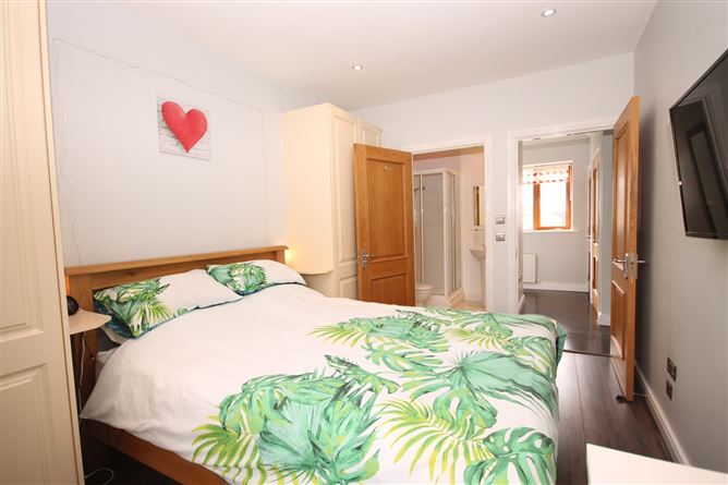 2 Holywell Avenue, Sea Road, Kilcoole, Co. Wicklow