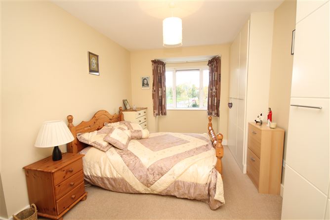 11 The Close, Curragh Grange, Newbridge, Kildare