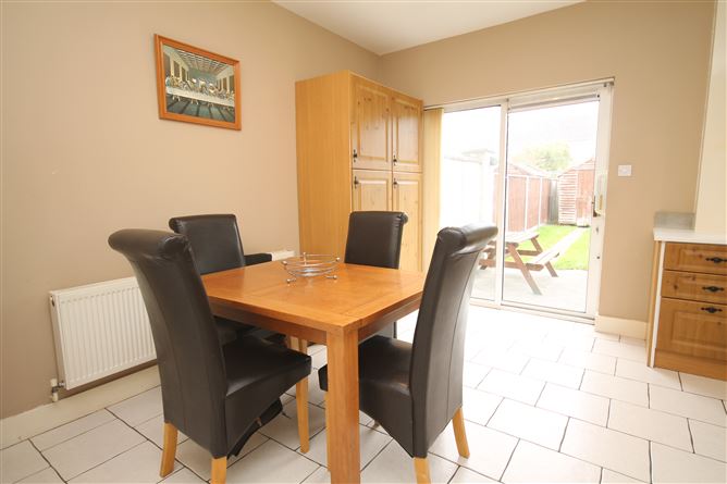 11 The Close, Curragh Grange, Newbridge, Kildare