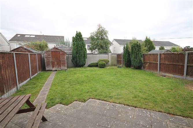 11 The Close, Curragh Grange, Newbridge, Kildare