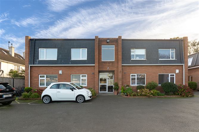 19 Collins Court, Collins Avenue, Whitehall, Dublin 9