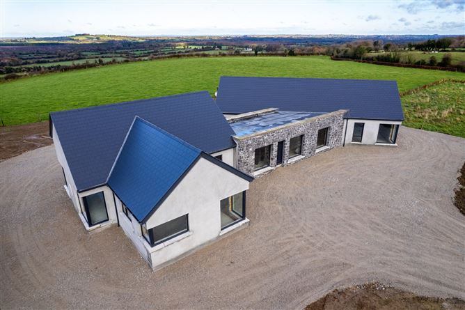 Castlefield, Cadamstown, Birr, Co. Offaly