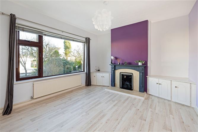 10 Lakeside Park, Naas, Kildare