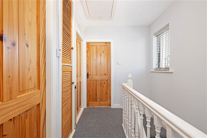 10 Lakeside Park, Naas, Kildare