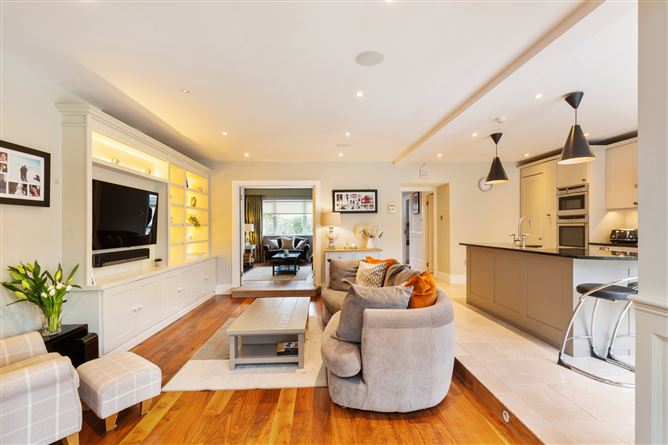 10 Wainsfort Crescent, Terenure, Dublin 6W