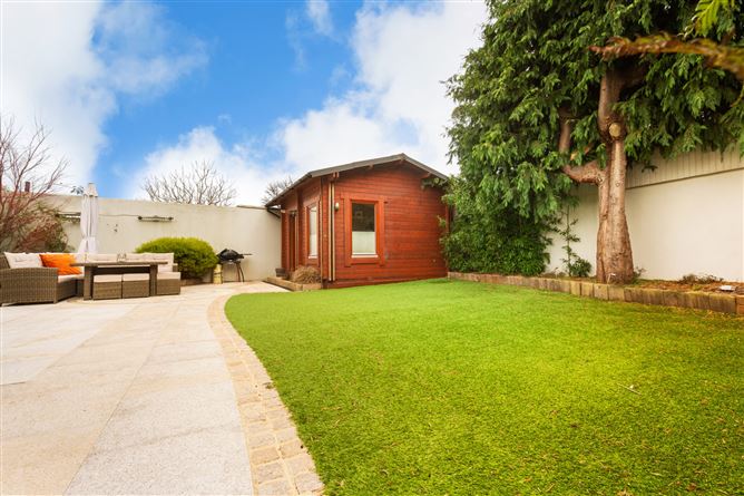 10 Wainsfort Crescent, Terenure, Dublin 6W