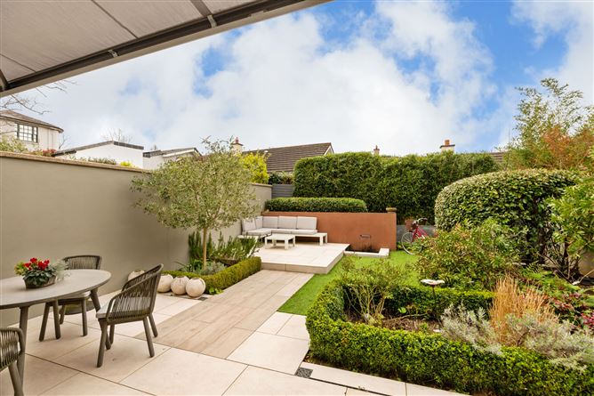 4 Purbeck, Monkstown, Co. Dublin