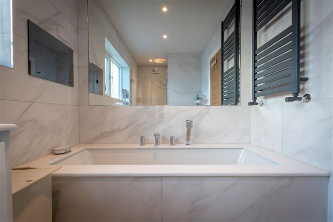 4 Purbeck, Monkstown, Co. Dublin