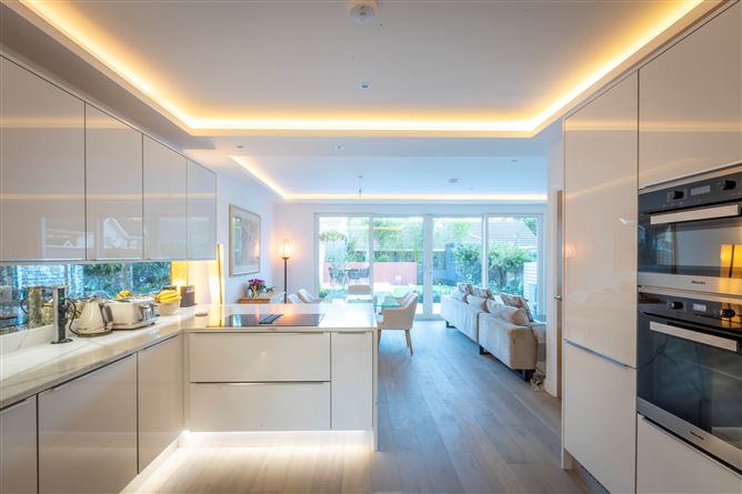 4 Purbeck, Monkstown, Co. Dublin