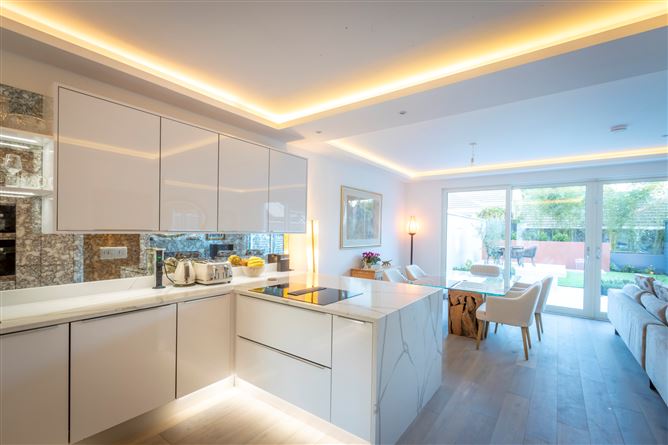 4 Purbeck, Monkstown, Co. Dublin