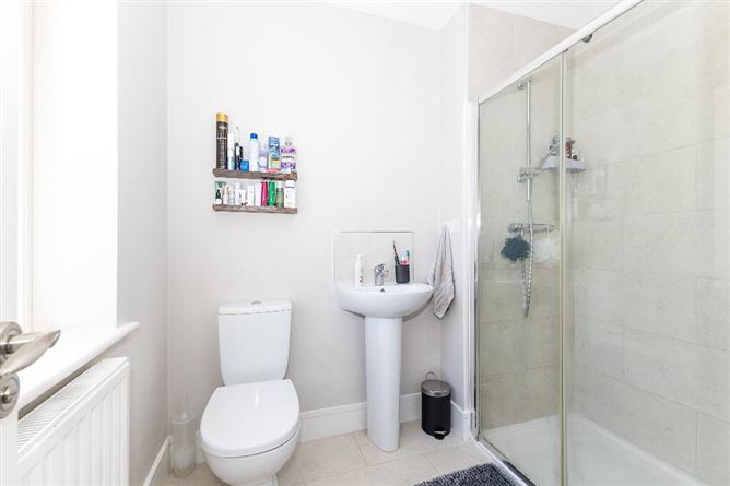 2 Knightsgate Crescent, Rush, Dublin