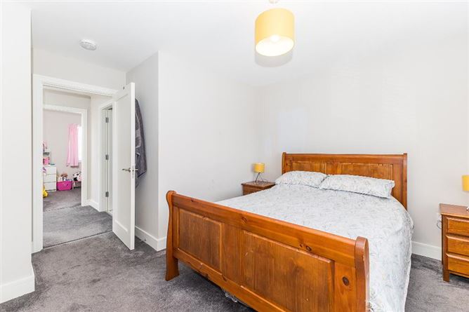 2 Knightsgate Crescent, Rush, Dublin
