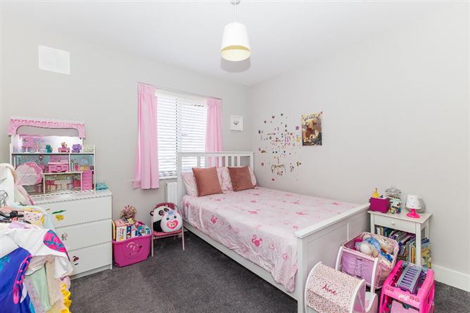 2 Knightsgate Crescent, Rush, Dublin