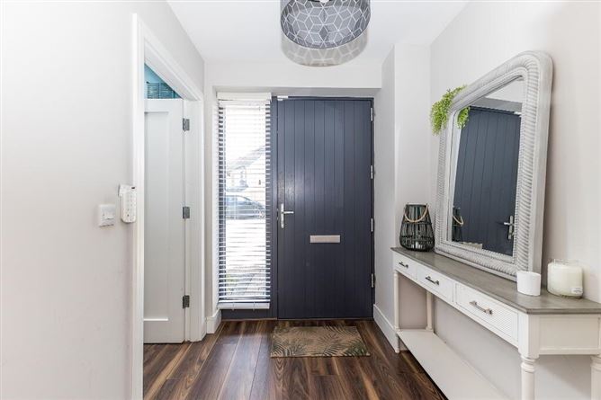 2 Knightsgate Crescent, Rush, Dublin