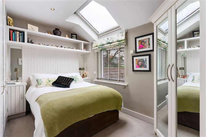32 Park Court, Sandymount, Dublin 4