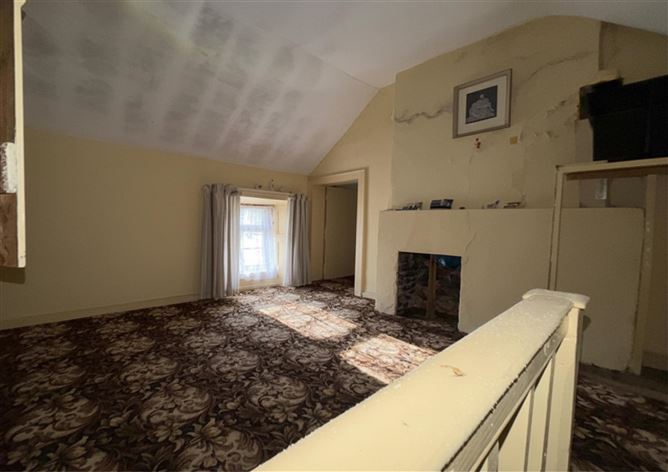 Period Farmhouse On C. 1.53 Acre, Knocknagull , Dunlavin, Wicklow