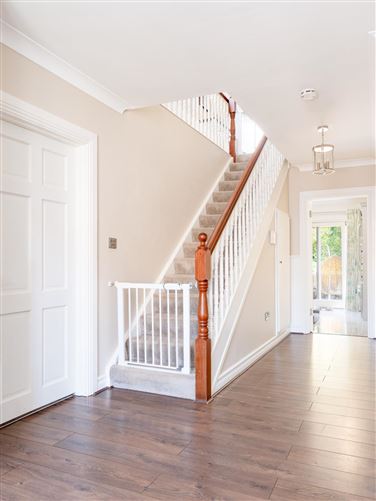 18 Renville Village, Oranmore, Co. Galway
