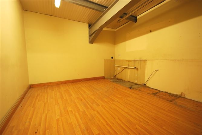 45-49 Main Street, Finglas, Dublin 11