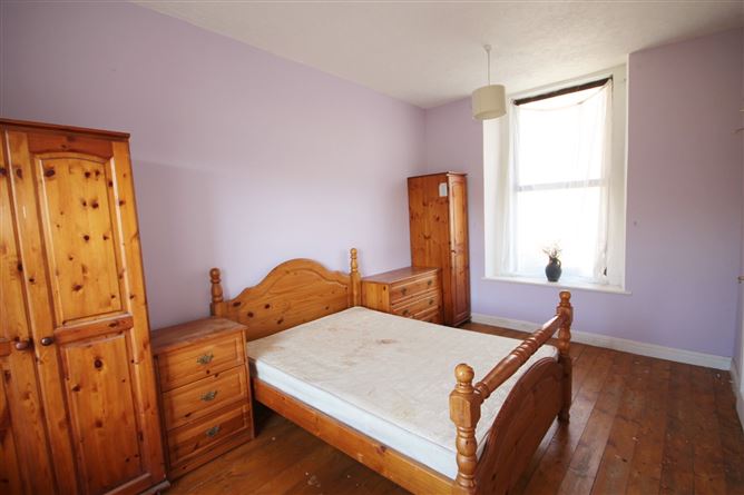3 Hibernian Terrace, Chapelizod Road, Chapelizod, Dublin 20
