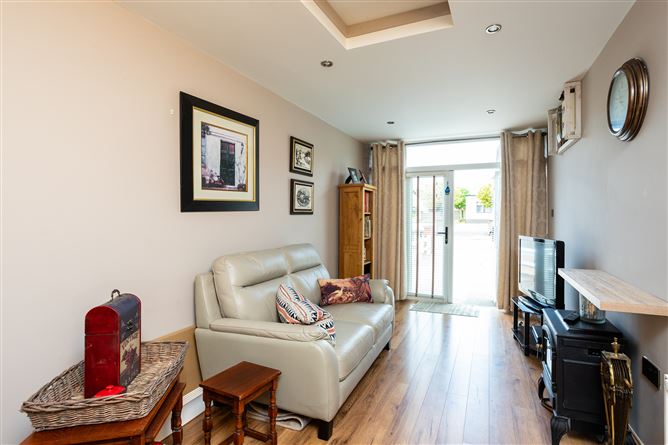 14 Woodbine Lawn, Inniscarra View, Ballincollig, Cork, P31 HX07
