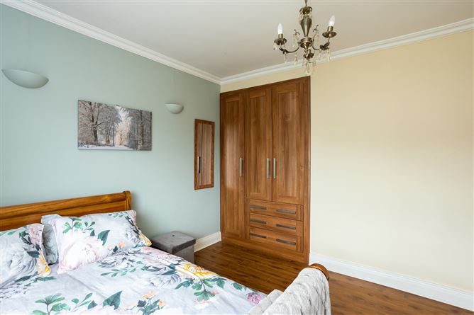 14 Woodbine Lawn, Inniscarra View, Ballincollig, Cork, P31 HX07