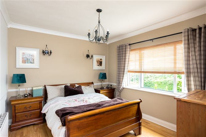 14 Woodbine Lawn, Inniscarra View, Ballincollig, Cork, P31 HX07
