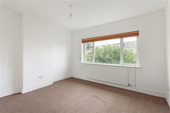 10 Carrig Lawn, Upper Kilmacud Road, Dublin 14