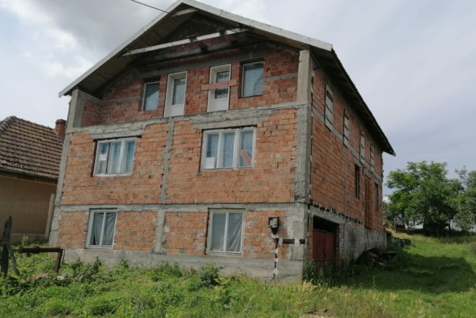 Private, Tasnad, Satu Mare
