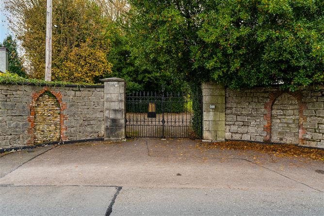 The Poplars, Villa Nova, Douglas Road, Cork