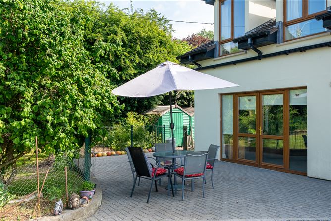 Glasshouse, Blueball, Tullamore, Co. Offaly