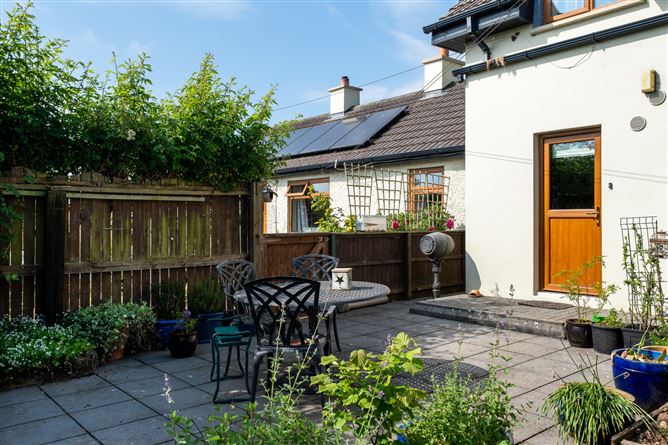 Glasshouse, Blueball, Tullamore, Co. Offaly