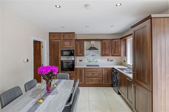 22 The Crescent, Lennonstown Manor, Dundalk, Co. Louth