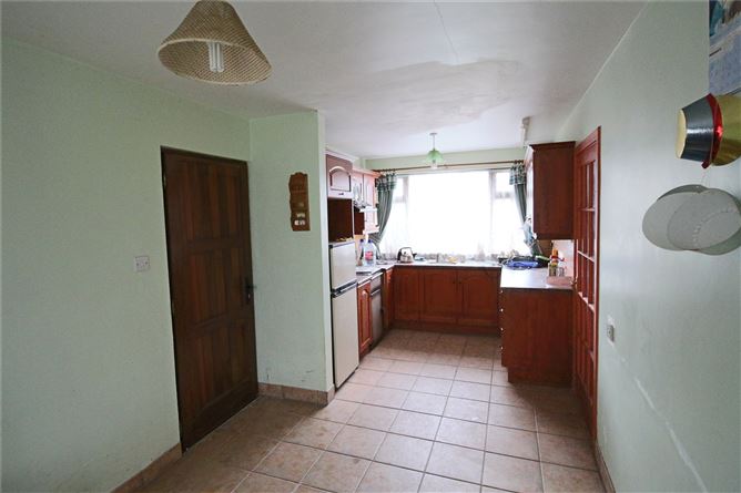 8 Dristernan, Drumshanbo, Co. Leitrim